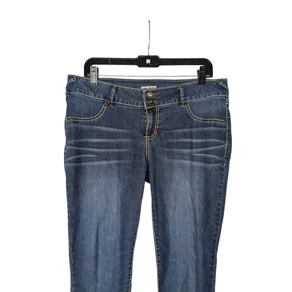 Y2K Mudd Sz 15 Junior's Blue Whiskered Double Button Slim Straight Leg Jeans - Picture 2 of 7